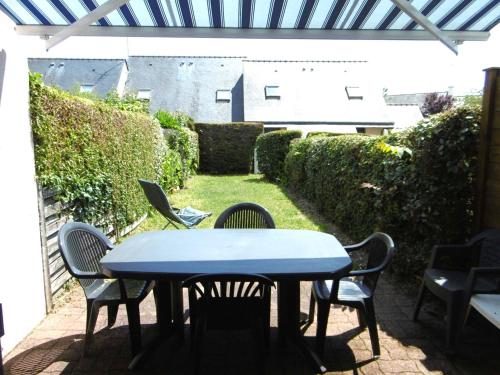 Maisonnette 3 pièces 4 personnes à 50 m du port de St Jacques - SERVANE