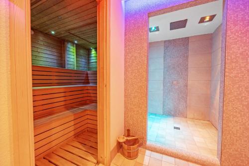A bathroom at Residence Lagorai