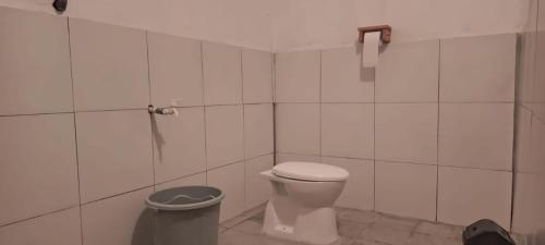 Ένα μπάνιο στο Bale Hendi