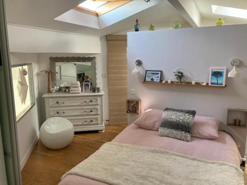 Postel nebo postele na pokoji v ubytování Duplex 105 m2 vue mer, terrasse 30m2