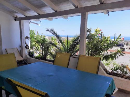 Photo de la galerie de l'établissement Crête , Côte sud , belle vue mer, à Frangokastello