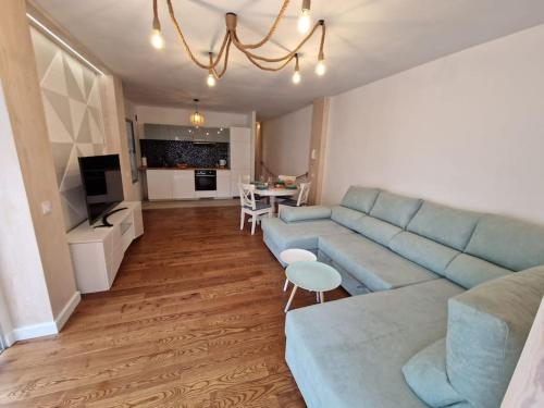TV a/nebo společenská místnost v ubytování Apartament Goleta