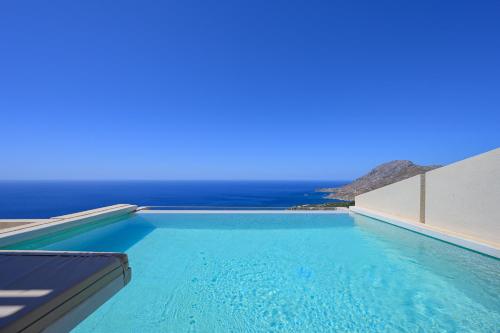 Πισίνα στο ή κοντά στο Pyrgos Exquisite villas