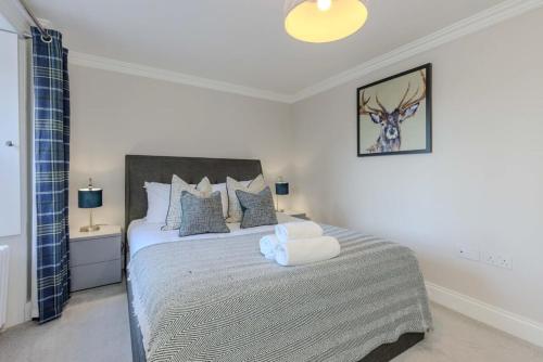 Dragon Suites - Edinburgh City Centre 2 Bed Apartment photo 3
