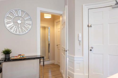Dragon Suites - Edinburgh City Centre 1 Bed Apartment photo 8