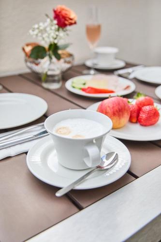 Mad på hotellet eller i nærheden