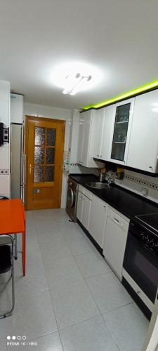 Η κουζίνα ή μικρή κουζίνα στο La Casita de Hugo