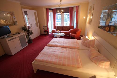 奧茨巴德賓茲的住宿－Hotel Im Schwedischen Hof，相簿中的一張相片