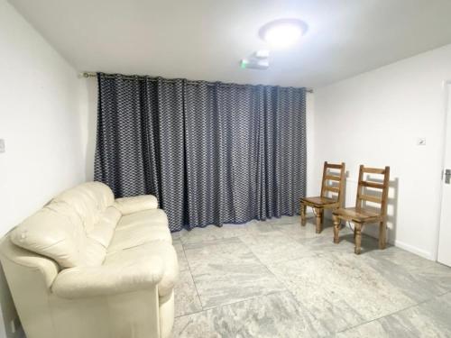 Fotografie z fotogalerie ubytování THE ROYAL HEATHROW LODGE by LONDON v destinaci Uxbridge