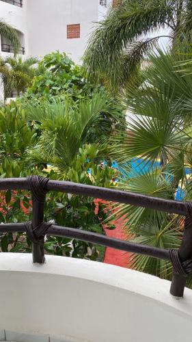 Jardín al aire libre en Hotel y Suites Los Encantos