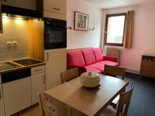 LE CHALET - Piscine 12 - Studio pour 4 Personnes MAE-8724