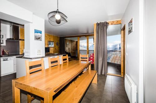 Résidence LES 3 GLACIERS - 4 Pièces pour 8 Personnes MAE-0074