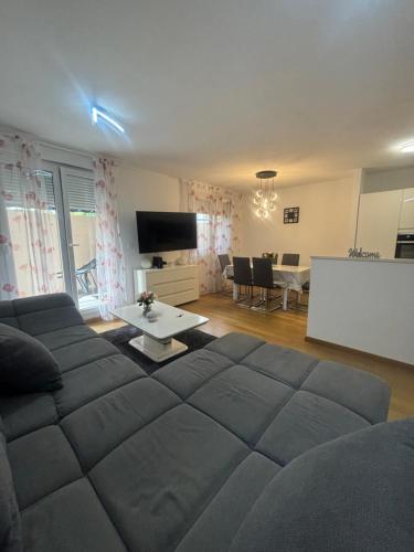 Apartment Dalmatinos SPLIT Znjan