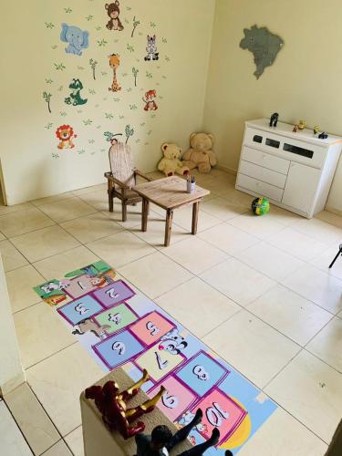 Foto dalla galleria di Casa Nina, com Piscina e Brinquedoteca, Super Próxima das Cataratas e Aeroporto a Foz do Iguaçu