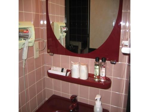 Gallery image of Nishikawaguchi Station Hotel - Vacation STAY 98577v in Kawaguchi