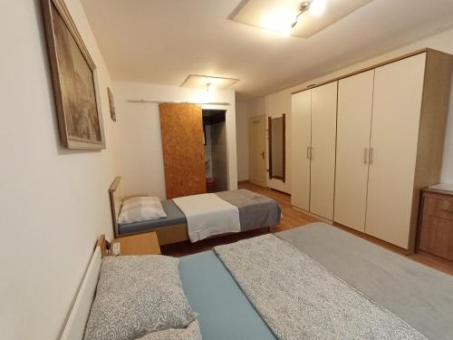 Rooms with WiFi Rijeka - 23254