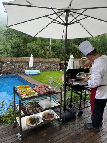 Cibo presso la stanza in casa privata o nelle vicinanze
