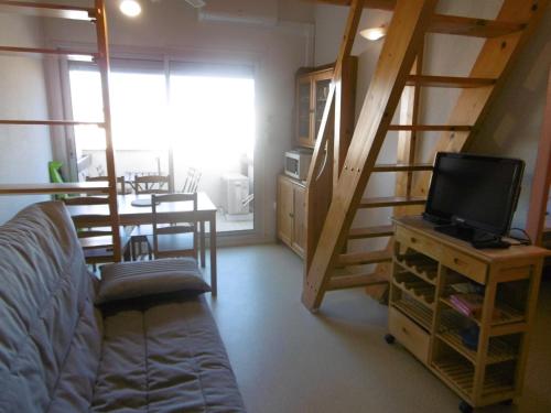 Sète: Apt 25m², 4pers, Clim, Terrasse, Parking - FR-1-472-205