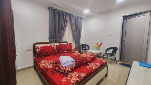 Giường trong phòng chung tại SP Star Hotel