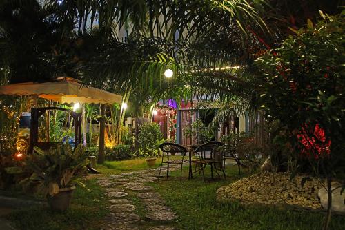 Zahrada ubytování Palawan Uno Hotel