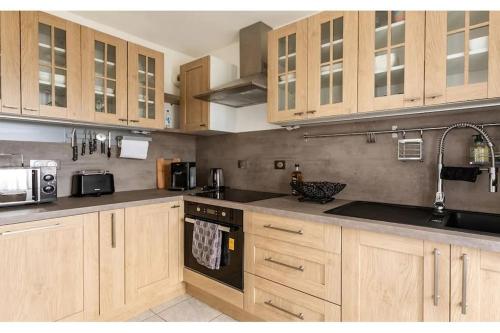 Le Botéro-T3 agréable, 2 chambres, balcon & garage