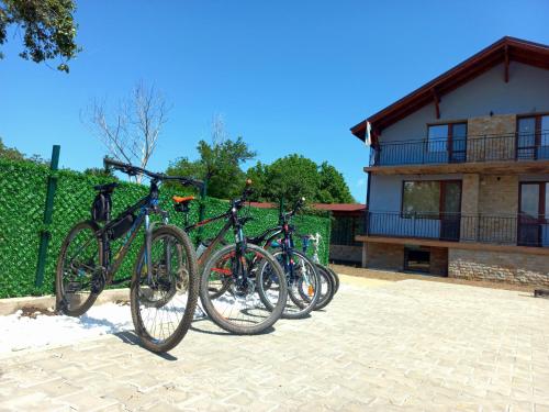 Billede fra billedgalleriet på Къща за гости Багренци i Bagrentsi