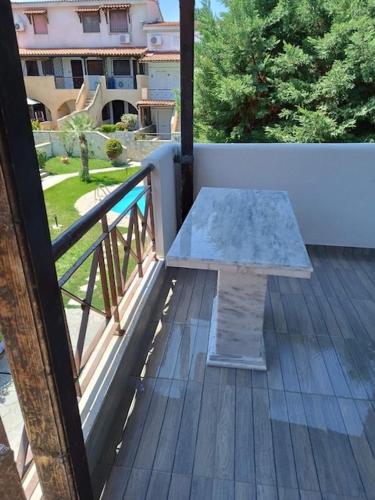 PEYKOXORI 3 LUXURY SUITES BY makhome
