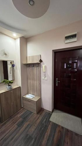 Dapur atau dapur kecil di John Apartment 2