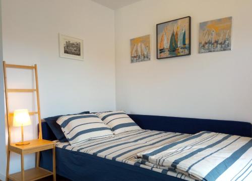 ART & COZY new apartmant near beach and historic center of KASTEL STARI