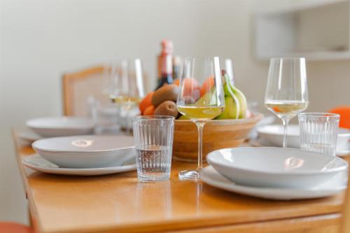 Напитки в Apartment SEEwiese mit großem Garten und autemberaubenden Alpenpanorama