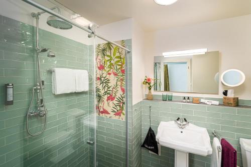 Bagno di Parkhotel Landau