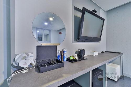 Μια τηλεόραση ή/και κέντρο ψυχαγωγίας στο Amor Hotel Gimhae
