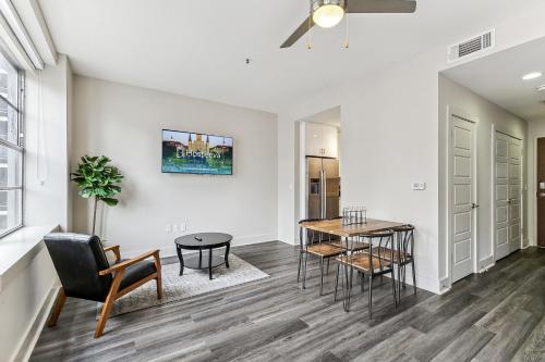Gallery image of California Building by Hosteeva in New Orleans