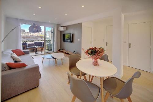 Photo de la galerie de l'établissement ACACIA1 DAH 6 personnes, à Cannes