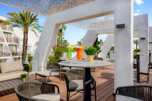 Balkón nebo terasa v ubytování Protur Sa Coma Playa Hotel & Spa
