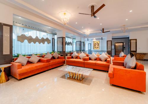 Un lugar para sentarse en Treebo Premium Omni Residency
