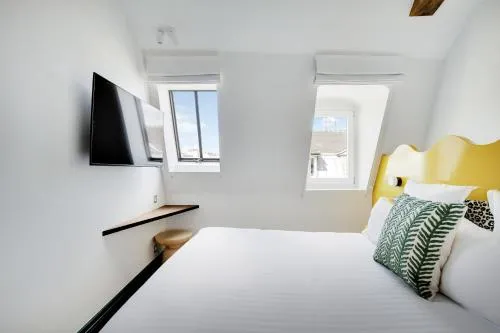 Paris Home Collection Serviced Apartments in Notre Dame - Rue Savoie photo 47