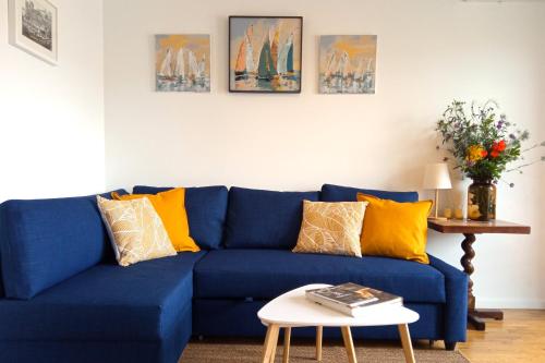 ART & COZY new apartmant near beach and historic center of KASTEL STARI