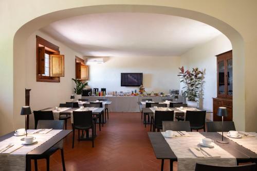 Телевизор и/или развлекательный центр в Agriturismo Bio Fattoria Bacio