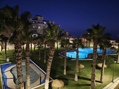 Kolam renang di atau dekat dengan Piso Costa de Almeria Retamar