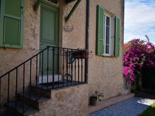 Photo de la galerie de l'établissement STUDIO dans Villa à Nice Ouest, à Nice