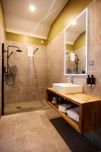Un baño de Doolin Inn