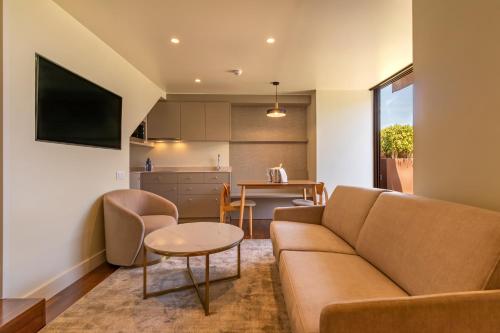 Duquesa Suites Hotel by Grup Duquessa photo 62