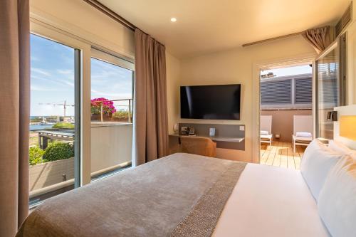 Duquesa Suites Hotel by Grup Duquessa photo 61