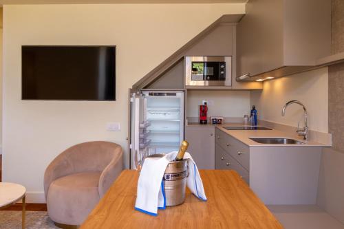 Duquesa Suites Hotel by Grup Duquessa photo 67