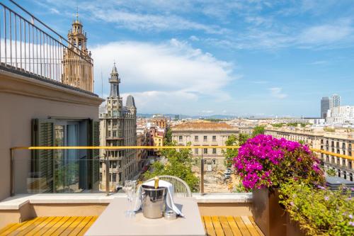 Duquesa Suites Hotel by Grup Duquessa photo 81