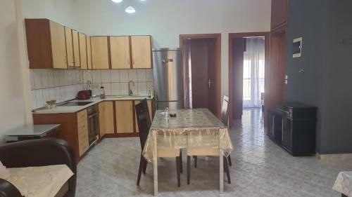 Kuchyň nebo kuchyňský kout v ubytování House Vladimiros