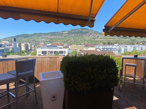 Nespecifikovaný výhled na hory nebo výhled na hory při pohledu z hotelu