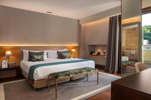 The Artist Grand Hotel of Art Image