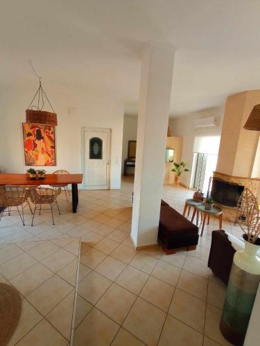 Sonema Seaside Apt